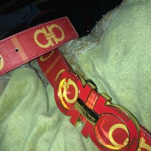 Farragamo belt